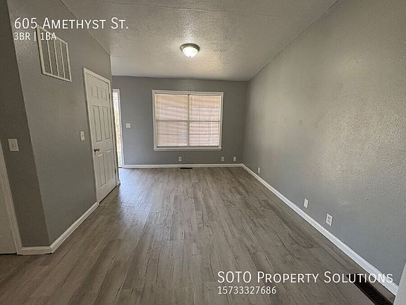 2nd image of 605 Amethyst St