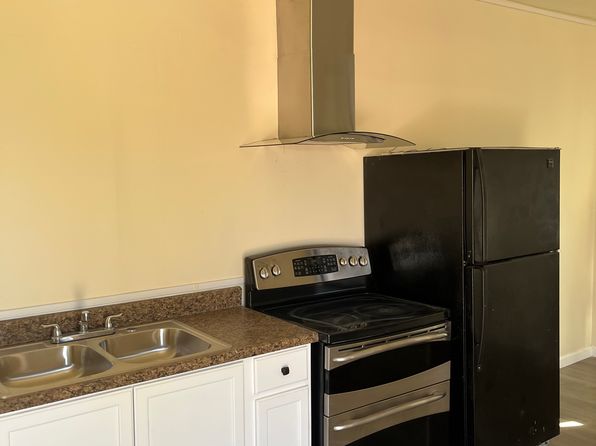 (undisclosed Address)