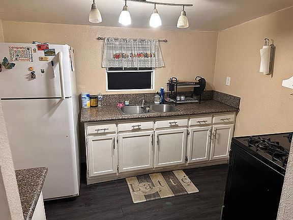 4th image of 3355 Folsom St