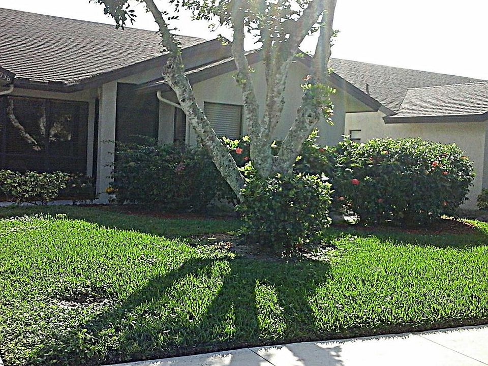 1st image of 5036 Pine Dr