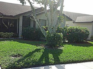 5036 Pine Dr, Boynton Beach, FL 33437