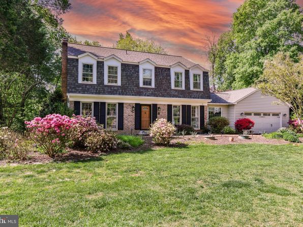 11397 Bantry Ter, Fairfax, VA 22030