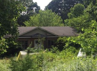 1225 27th St NE, Conover, NC 28613