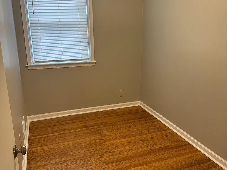 5149 Arbor St — Photo 7