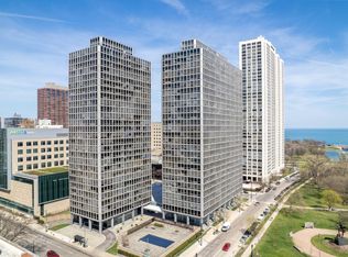 340 W Diversey Pkwy APT 416, Chicago, IL 60657