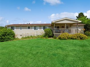 107 Sunrise Ln, Montezuma, IA 50171