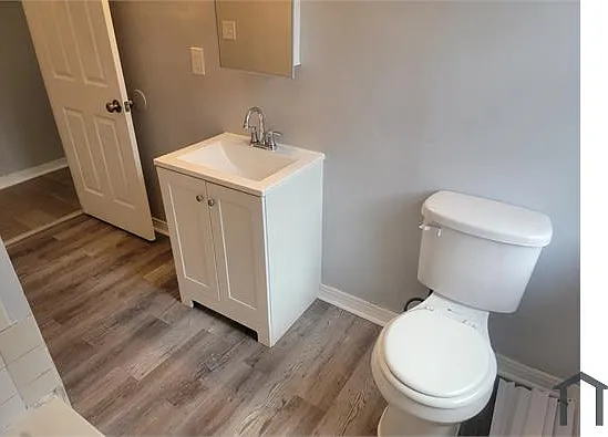 2513 Liberty Heights Ave #2W — Photo 9