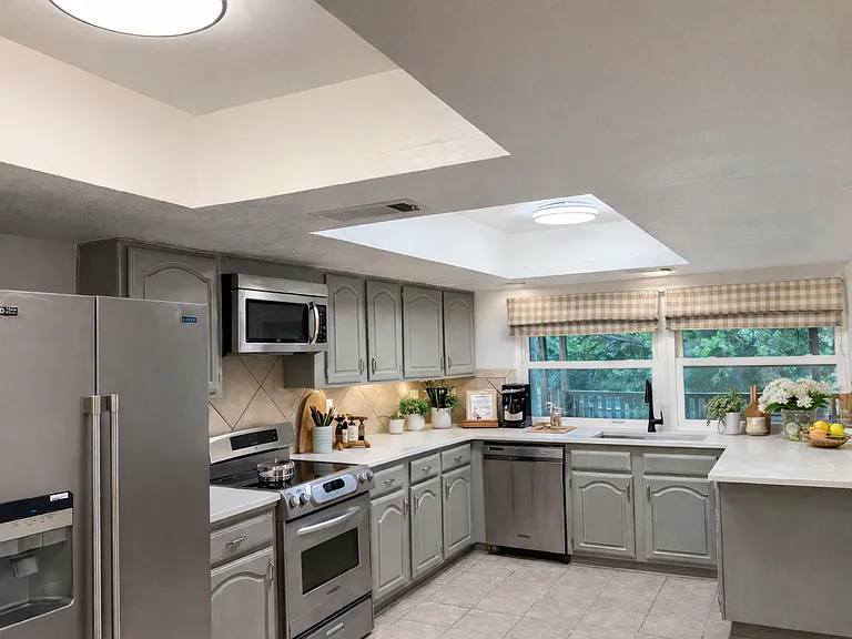 7208 Garrett Pl — Photo 1