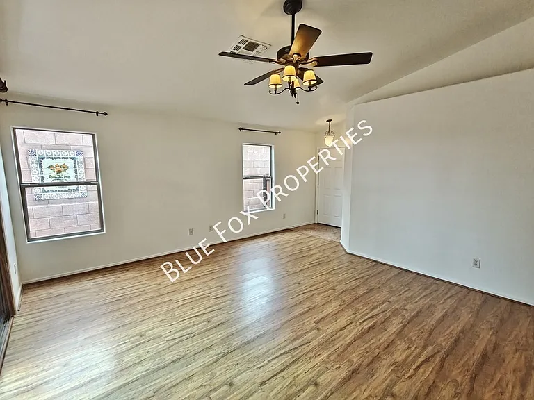 10923 S Lake Gambusi Dr — Photo 8