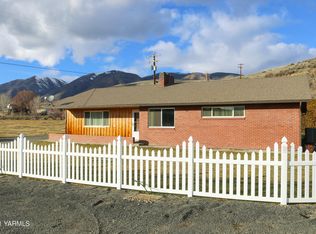 290 Simmons Rd, Naches, WA 98937