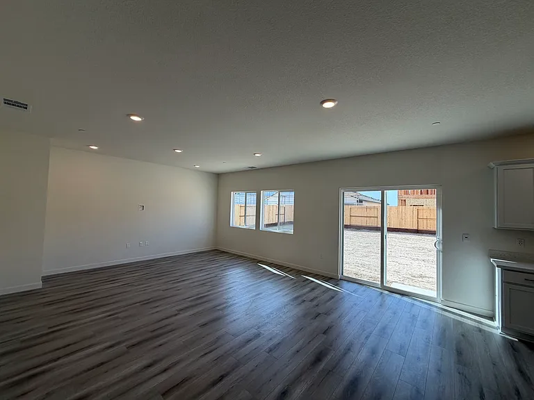 Living / Family Room