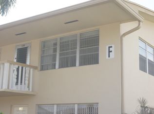 136 Berkshire E #F, West Palm Beach, FL 33417