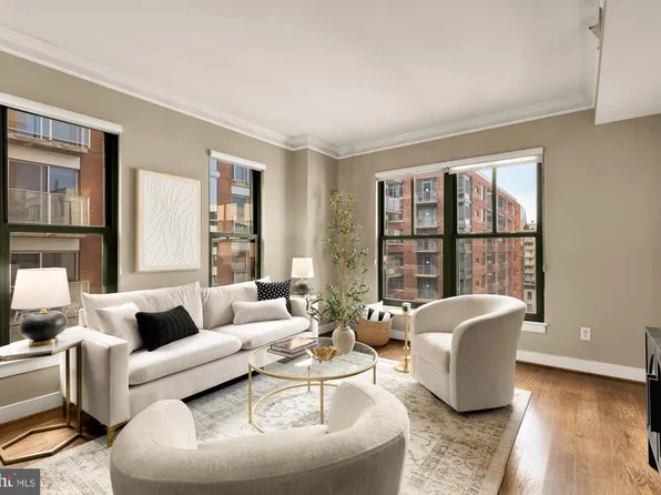 910 M St NW APT 804, Washington, DC 20001