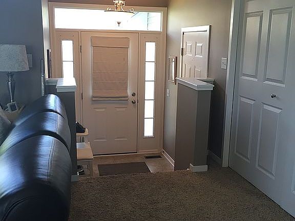 2nd image of 7581 Jamie Ln SE