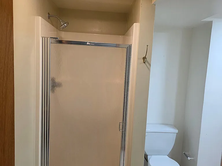 Basement full bath