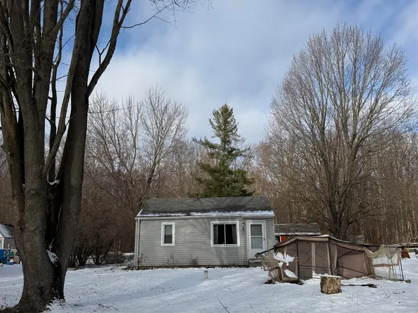 9280 Arbela Rd, Millington, MI 48746