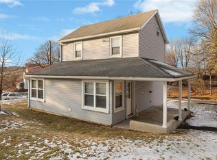 83 Fox Rd, Mertztown, PA 19539