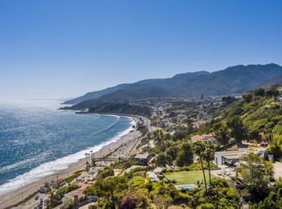 17480 Revello Dr, Pacific Palisades, CA 90272