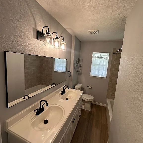 105 E Cherokee Dr — Photo 19