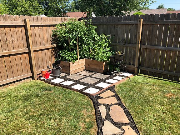 5th image of 8 Woodlee Ln