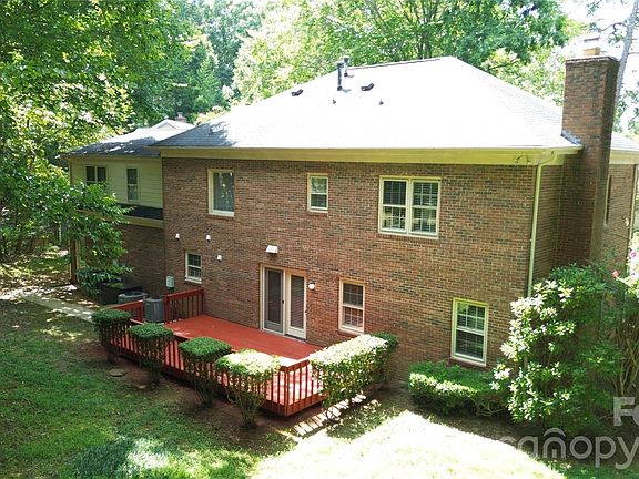 3rd image of 4002 Trehurst Ct