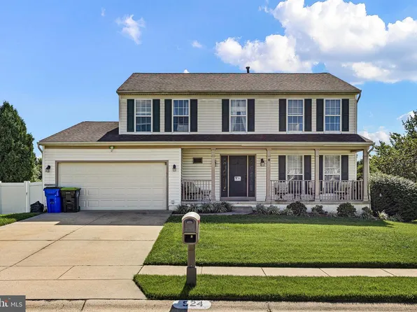 524 Mason Dr, New Castle, DE 19720