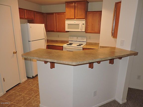 4th image of 36558 W Montserrat St