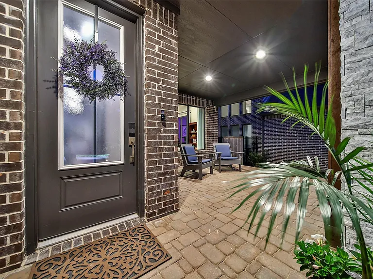 1015 Oak Briar Ln — Photo 6