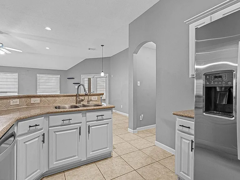 78 Dawns Edge Dr — Photo 6