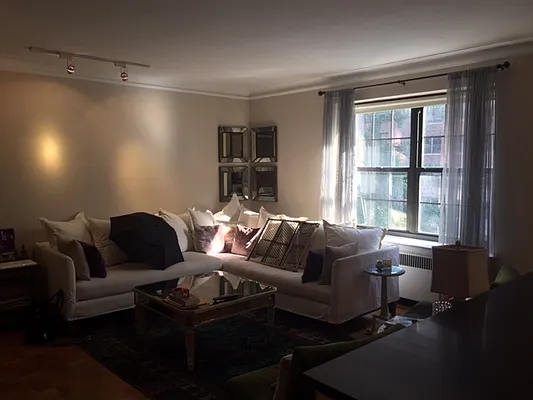 Rented by Pink Stone Realty LLC | media 8