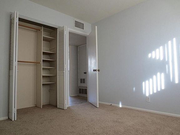 4th image of 6826 E Loma Land Dr