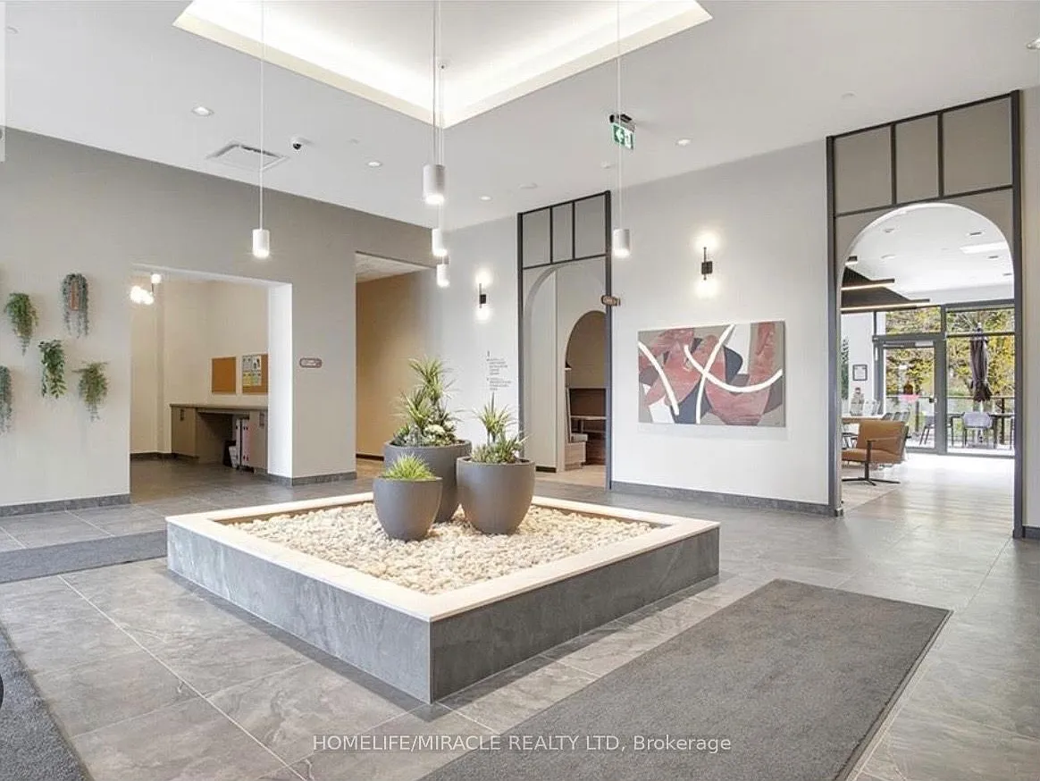 1 bed, $2,100 — Photo 1