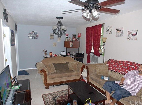 1st Floor Living room & Dining area