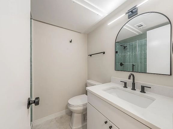 3rd image of 3711 Holland Ave APT 302