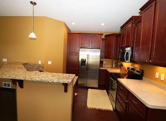 5th image of 12416 Opal St NE