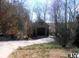 626 & C Players Ridge Rd, Hickory, NC 28601