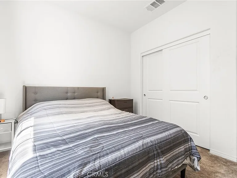 15922 Lasselle St #1 — Photo 32