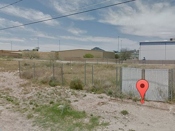 5th image of 1324 S 11th Ave