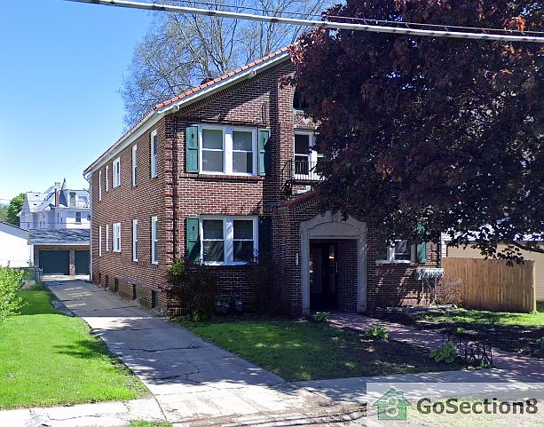 1st image of 1111 N Church St #4
