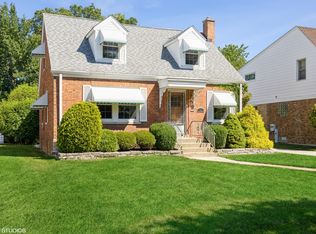 532 Selborne Rd, Riverside, IL 60546