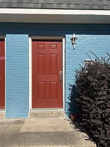 3 bed, 2.5 bath, 1766 sqft, $1,800 — Photo 2