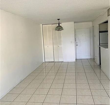 5th image of 2017 NW 46th Ave #409A