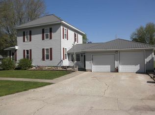 602 N 10th St, Osage, IA 50461