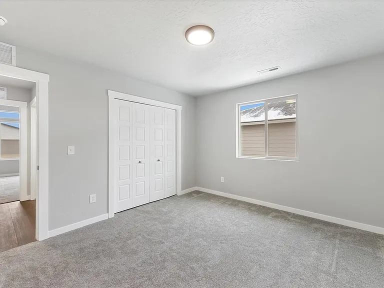 5079 W Riva Capri St — Photo 11