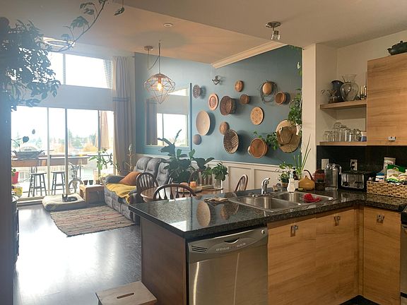 3rd image of 6628 120th St #422