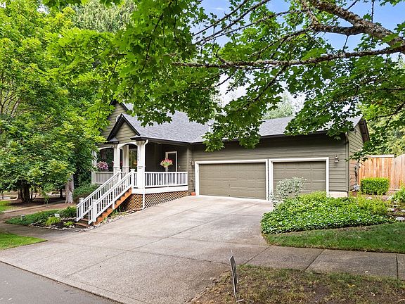 2nd image of 1309 NE 89th Pl