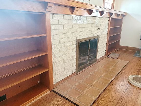 3rd image of 231 S 22nd St