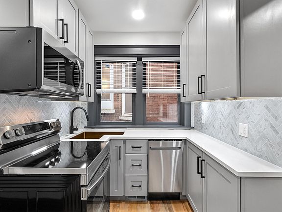 2nd image of 4512 Chouteau Ave APT 1E