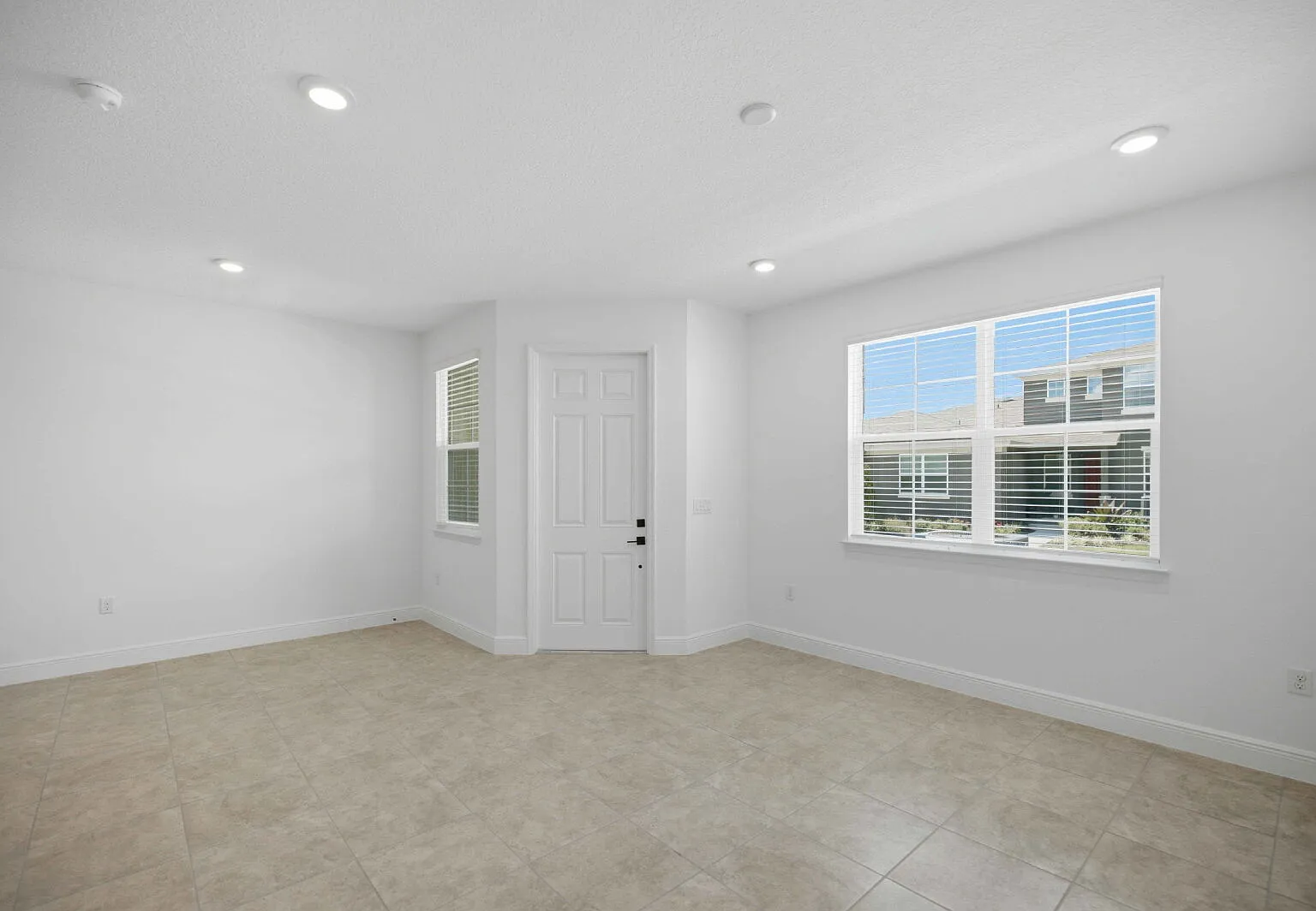 3 bed, 2.5 bath, $1,895 — Photo 4
