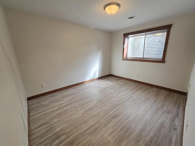 3270 White Oak Ln — Photo 29